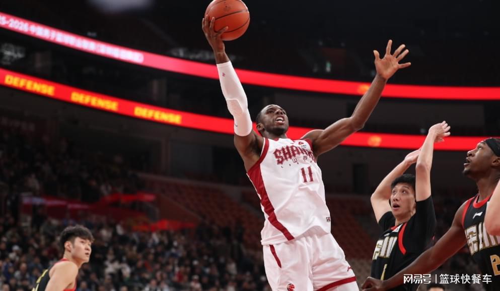 世界杯官方app下载中心-CBA最火爆一战!山西深圳被狂吹7个T:迪亚洛引争议潘江被驱逐